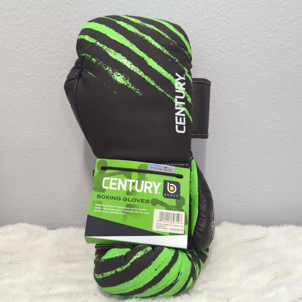 BRAVE YOUTH 6 OZ BOXING GLOVES - BLACK/GREEN NWT